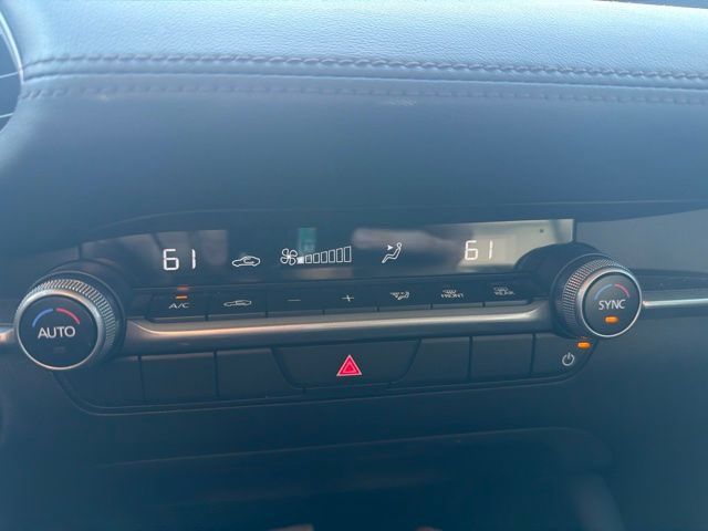 Used 2025 MAZDA MAZDA3 s FWD image 13