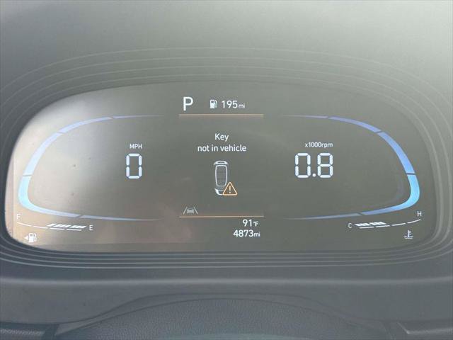 Certified 2026 Hyundai Venue SEL FWD image 25