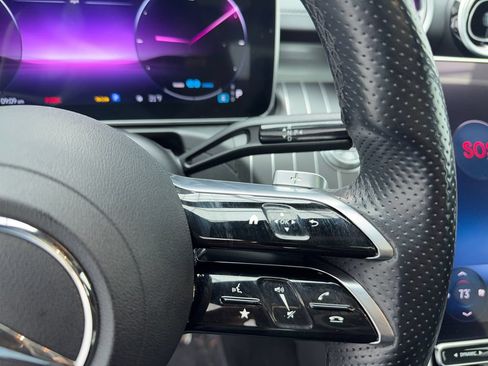 Used 2022 Mercedes-Benz C 300 Sedan image 23