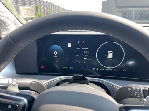 New 2026 Hyundai Ioniq 9 SE AWD/4WD image 28