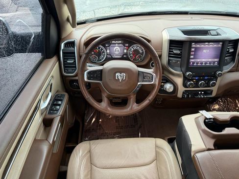 Used 2019 RAM 1500 Laramie w/ Trailer Tow Group AWD/4WD image 15
