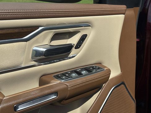 Certified 2022 RAM 1500 Laramie image 18