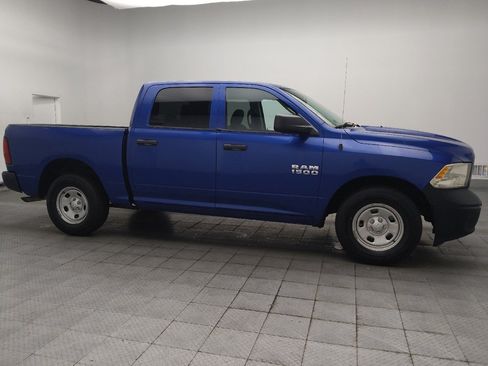 Used 2018 RAM 1500 Tradesman w/ Popular Equipment Group RWD image 11