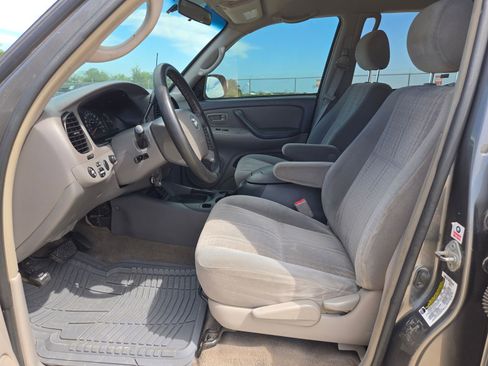 Used 2005 Toyota Tundra SR5 AWD/4WD image 8