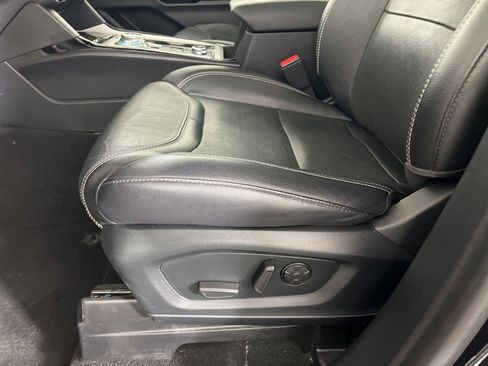 Used 2022 Ford Explorer ST w/ Equipment Group 401A image 16