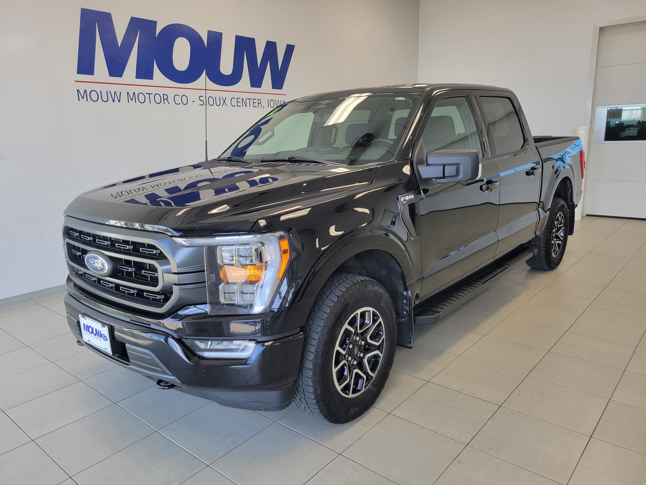 Used 2023 Ford F150 XLT w/ Equipment Group 302A High AWD/4WD image 2