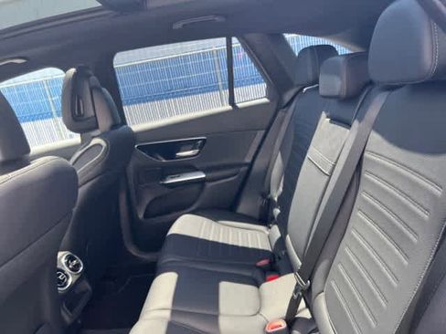 Used 2026 Mercedes-Benz GLC 300 image 18