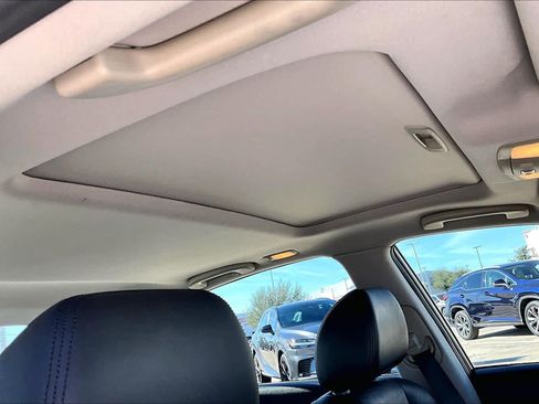 Used 2009 INFINITI G37 x w/ Premium Pkg image 13