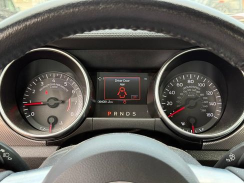 Used 2019 Ford Mustang Coupe w/ Equipment Group 101A RWD image 17