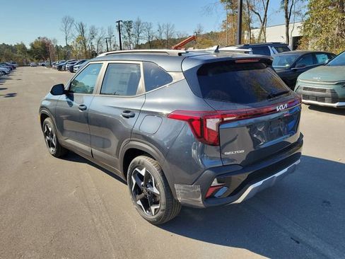 New 2026 Kia Seltos S image 3