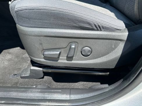 Used 2023 Hyundai Santa Fe SEL FWD image 14