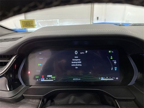 Used 2022 Jeep Grand Cherokee Limited 4xe w/ Luxury Tech Group II image 15