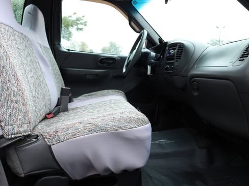 Used 2001 Ford F150 XL image 14