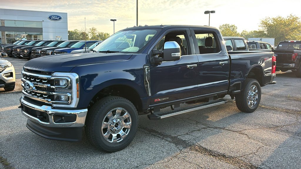 New 2027 Ford F350 Lariat w/ Chrome Package AWD/4WD image 3