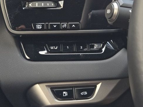 Certified 2025 Lexus RX 350 FWD image 22