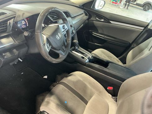Used 2018 Honda Civic LX image 7