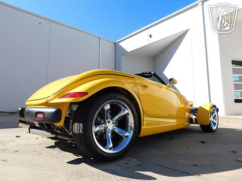 Used 2000 Plymouth Prowler image 24