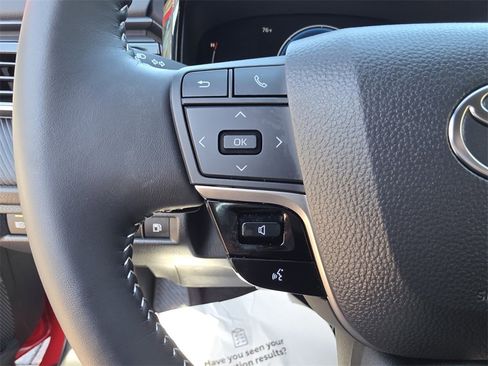 Used 2026 Toyota Camry SE image 29