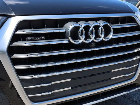 Used 2019 Audi Q7 3.0T Premium Plus AWD/4WD image 10
