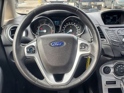 Used 2015 Ford Fiesta SE FWD image 21