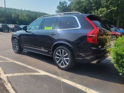 Used 2019 Volvo XC90 T6 Momentum w/ Advanced Package