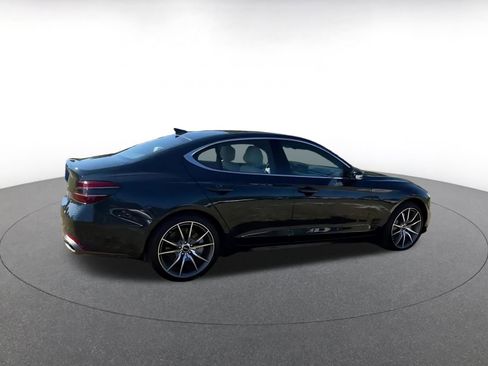 Used 2025 Genesis G70 2.5T image 15