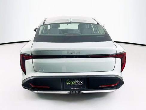 Used 2025 Kia K4 LXS FWD image 7