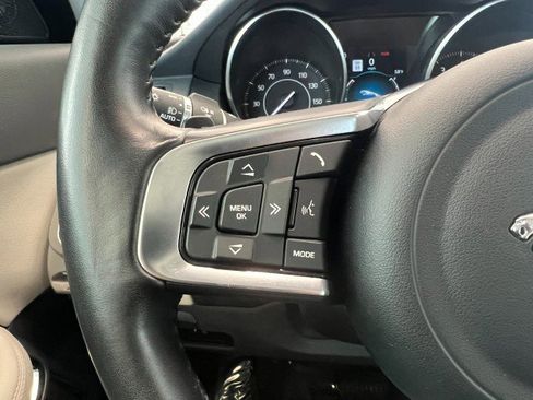 Used 2019 Jaguar E-PACE S AWD/4WD image 25