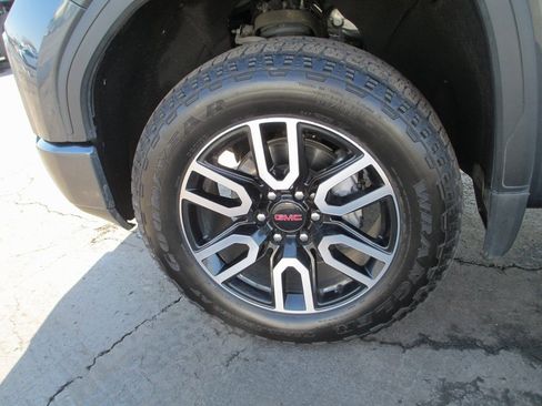 Certified 2021 GMC Sierra 1500 AT4 w/ AT4 Premium Package image 13