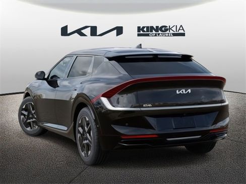 New 2025 Kia EV6 Wind image 4