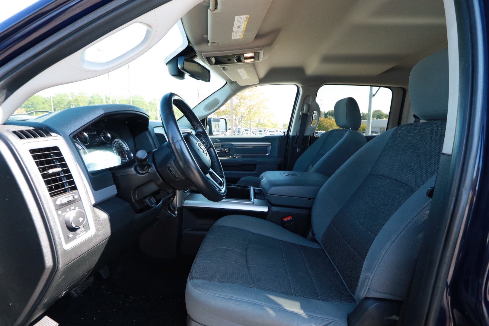 Used 2015 RAM 1500 Lone Star RWD image 17