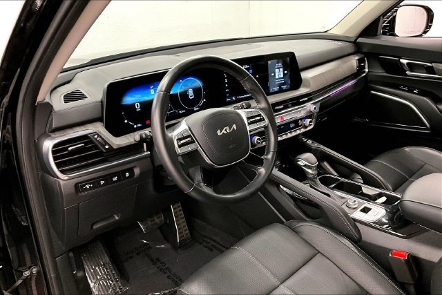 Used 2023 Kia Telluride SX FWD image 15