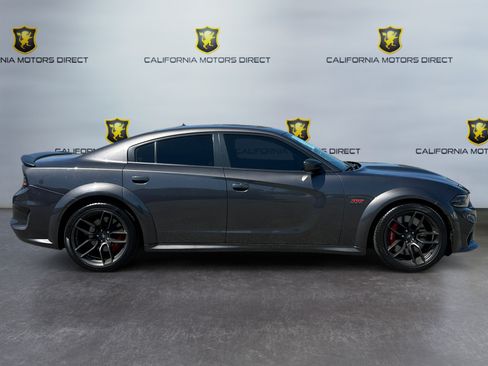 Used 2022 Dodge Charger Scat Pack RWD image 6