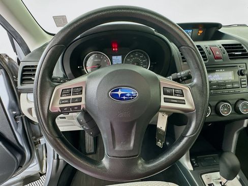 Used 2015 Subaru Forester 2.5i Premium w/ All-Weather Package AWD/4WD image 11