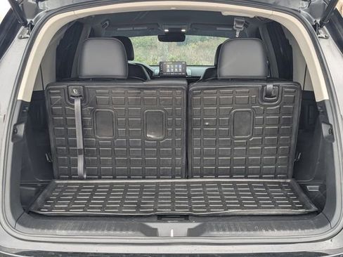 Used 2023 Honda Pilot EX-L image 13