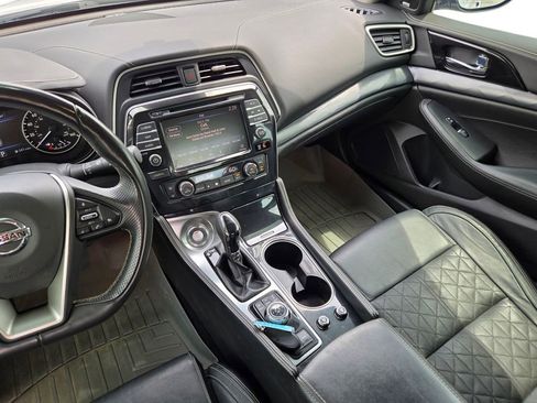 Used 2021 Nissan Maxima Platinum w/ Sport Mat Group FWD image 22