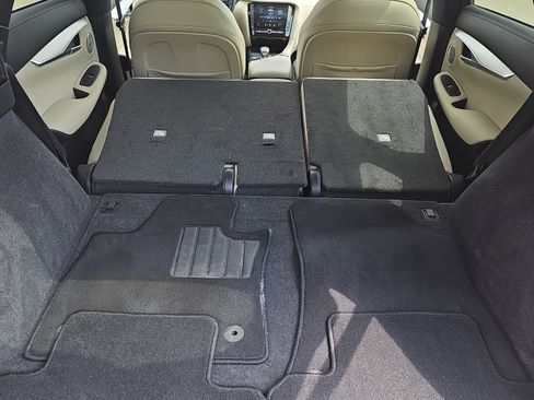 Used 2022 INFINITI QX50 Essential image 15