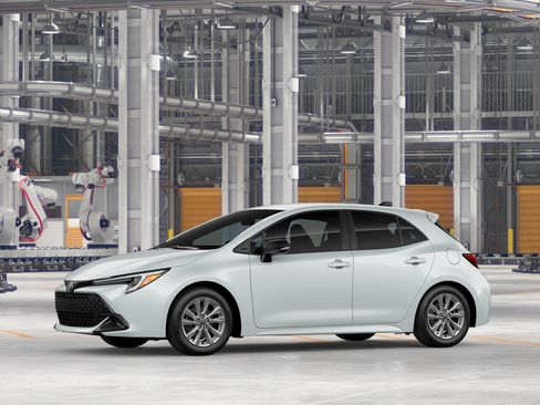 New 2026 Toyota Corolla SE FWD image 3