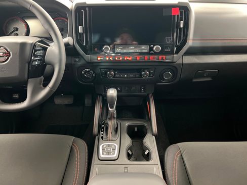 New 2026 Nissan Frontier PRO-4X w/ Pro-4x Convenience Package AWD/4WD image 13