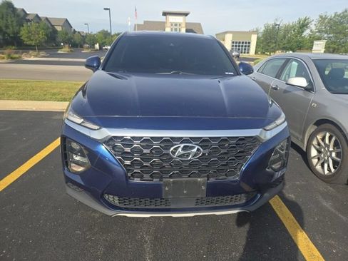 Used 2020 Hyundai Santa Fe SE w/ Cargo Package AWD/4WD image 2