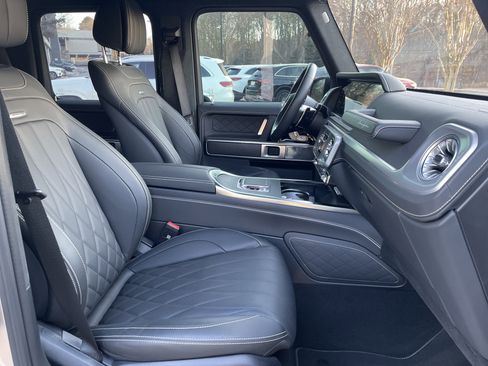 Certified 2025 Mercedes-Benz G 63 AMG 4MATIC image 48