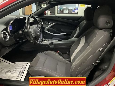 Used 2021 Chevrolet Camaro LT w/ Wild Cherry Design Package 1 RWD image 15