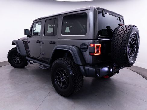 Used 2022 Jeep Wrangler Unlimited Rubicon w/ Xtreme Recon 35" Tire Package AWD/4WD image 4