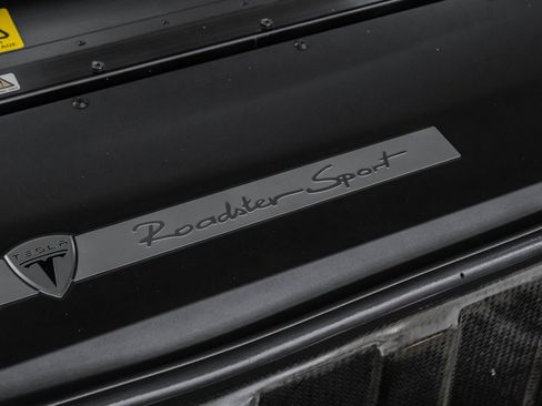 Used 2010 Tesla Roadster image 46