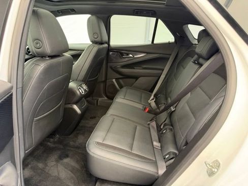 Used 2024 Chevrolet Blazer EV LT AWD/4WD image 18