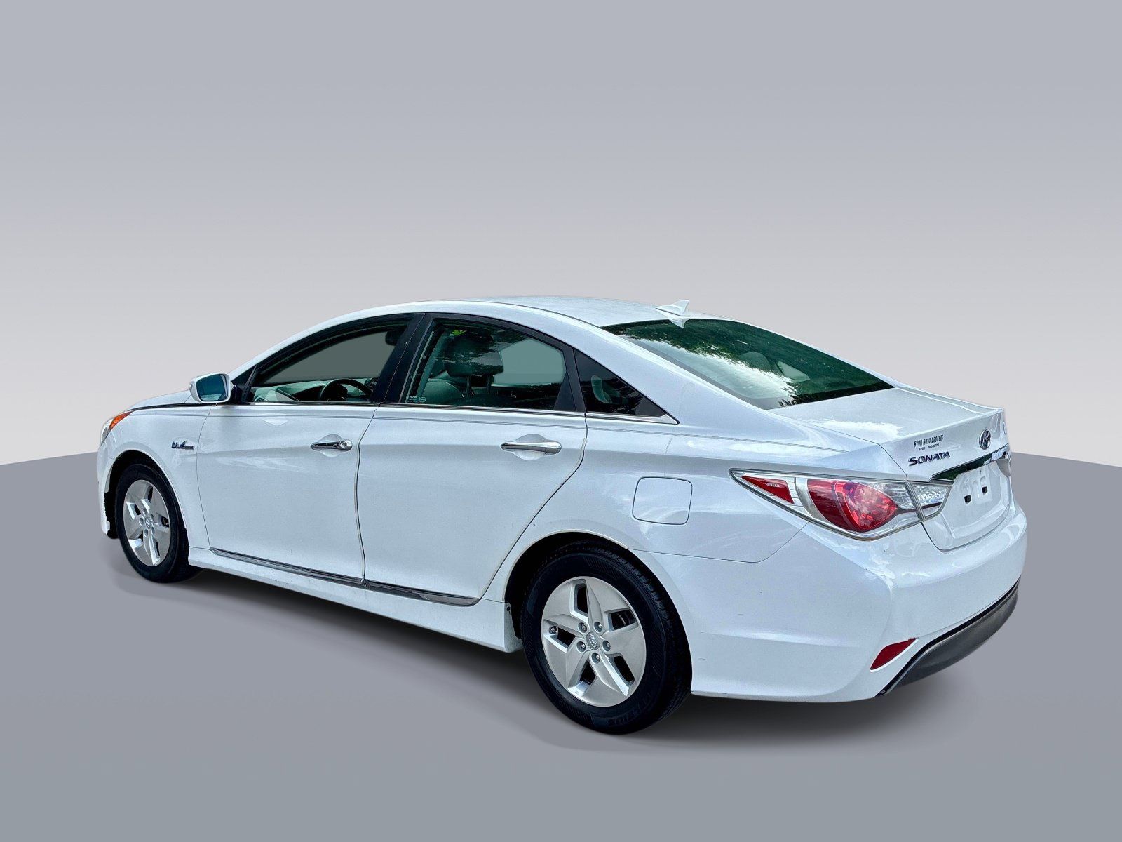 Used 2012 Hyundai Sonata Hybrid w/ Leather Pkg FWD image 36