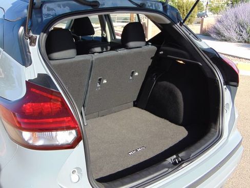 Used 2023 Nissan Kicks SV FWD image 23