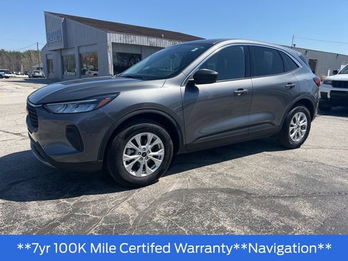 Used 2023 Ford Escape Active w/ Tech Pack #1 AWD/4WD image 2