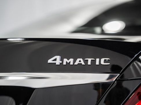 Used 2018 Mercedes-Benz E 300 4MATIC image 7