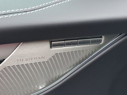 New 2026 Jaguar F-PACE R-Dynamic S image 22